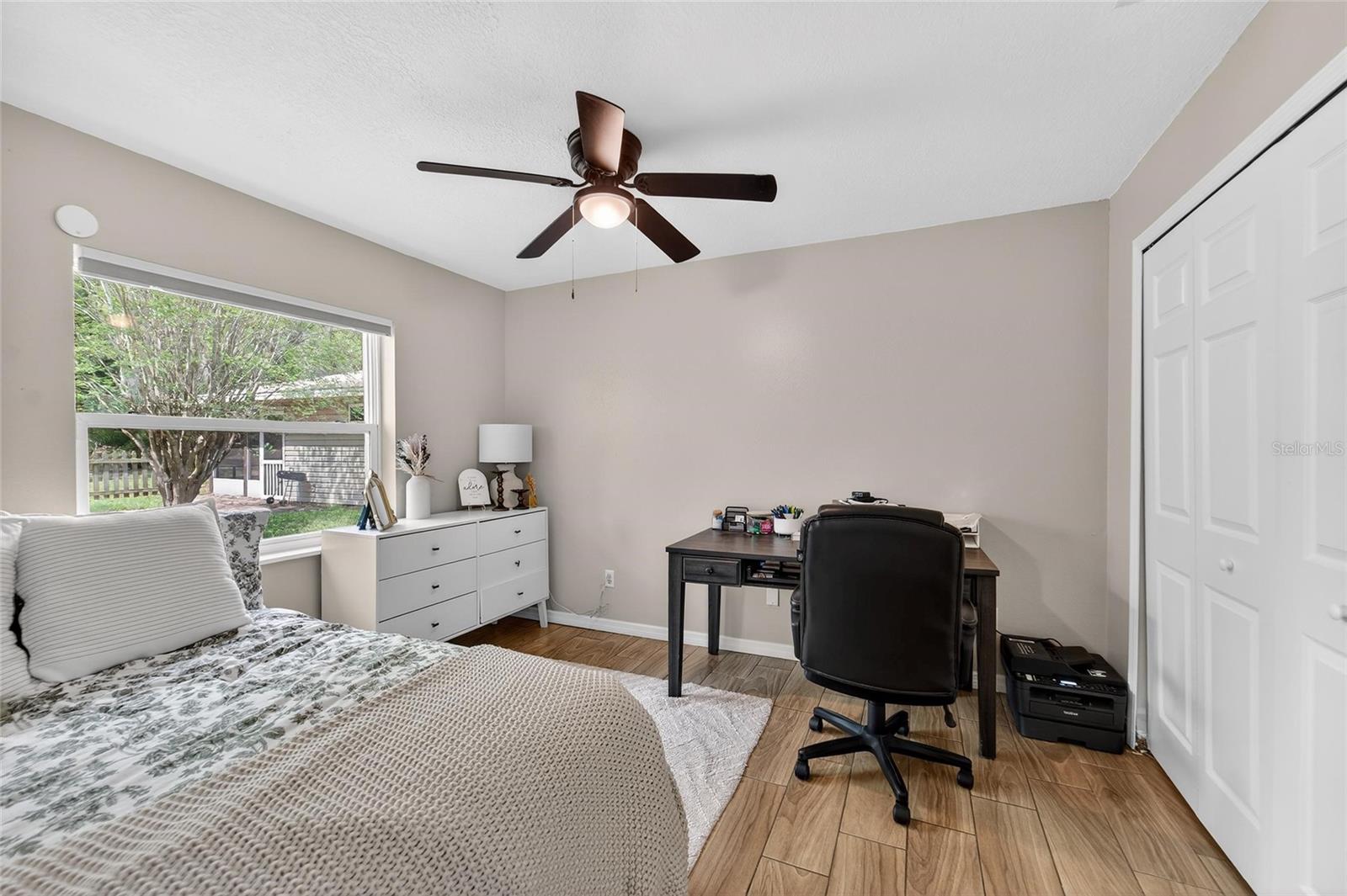 Image 35 of 48 For 5502 Peach Avenue