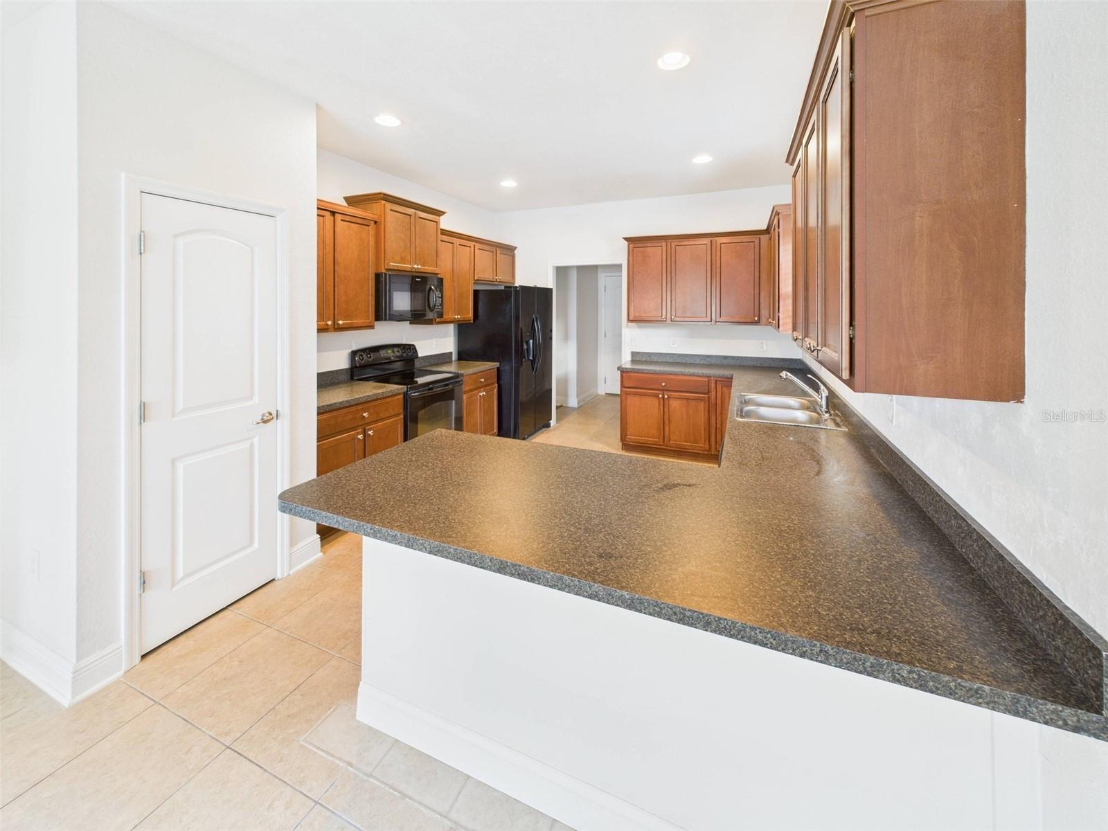 Image 10 of 26 For 14211 Edinburgh Moor Drive