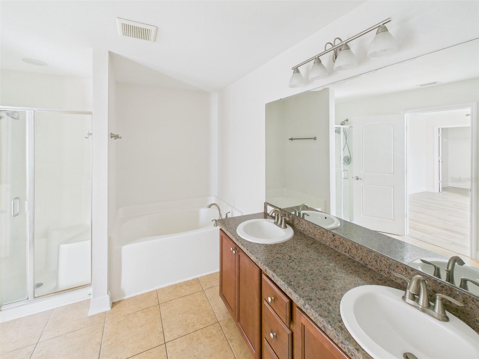 Image 16 of 26 For 14211 Edinburgh Moor Drive