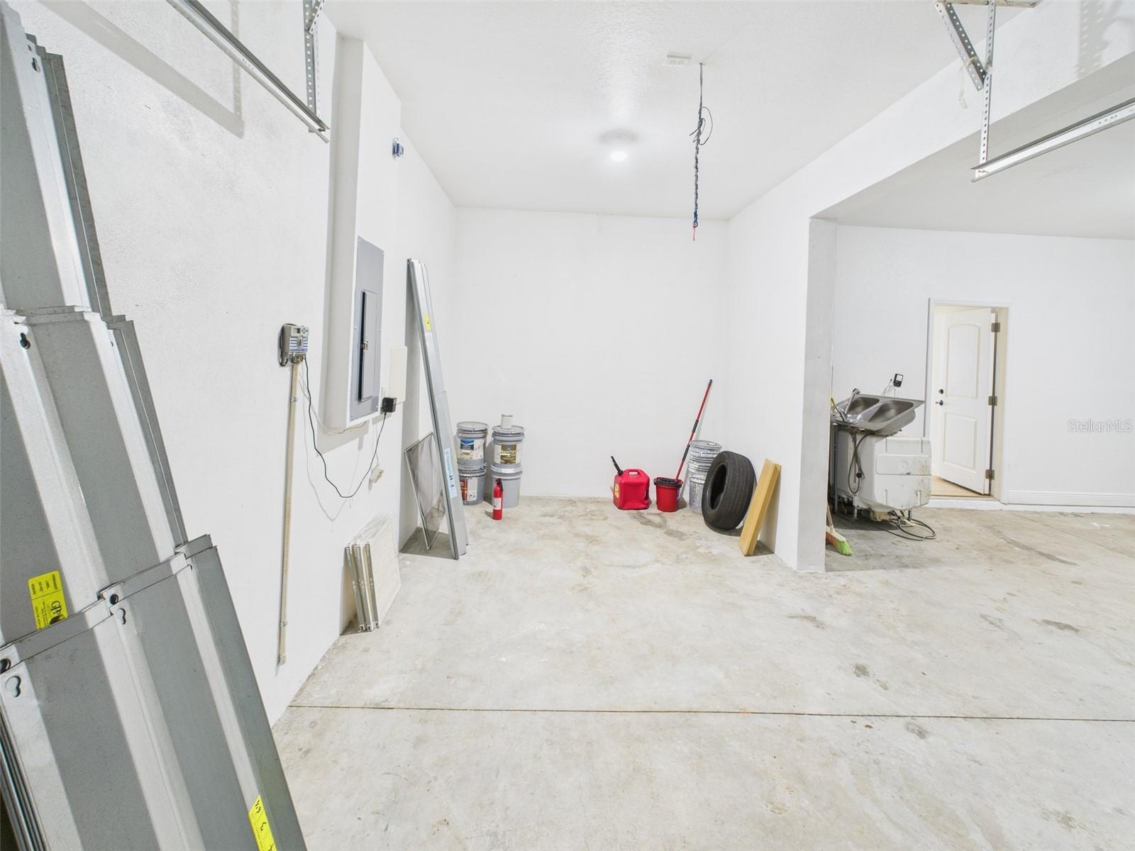 Image 25 of 26 For 14211 Edinburgh Moor Drive