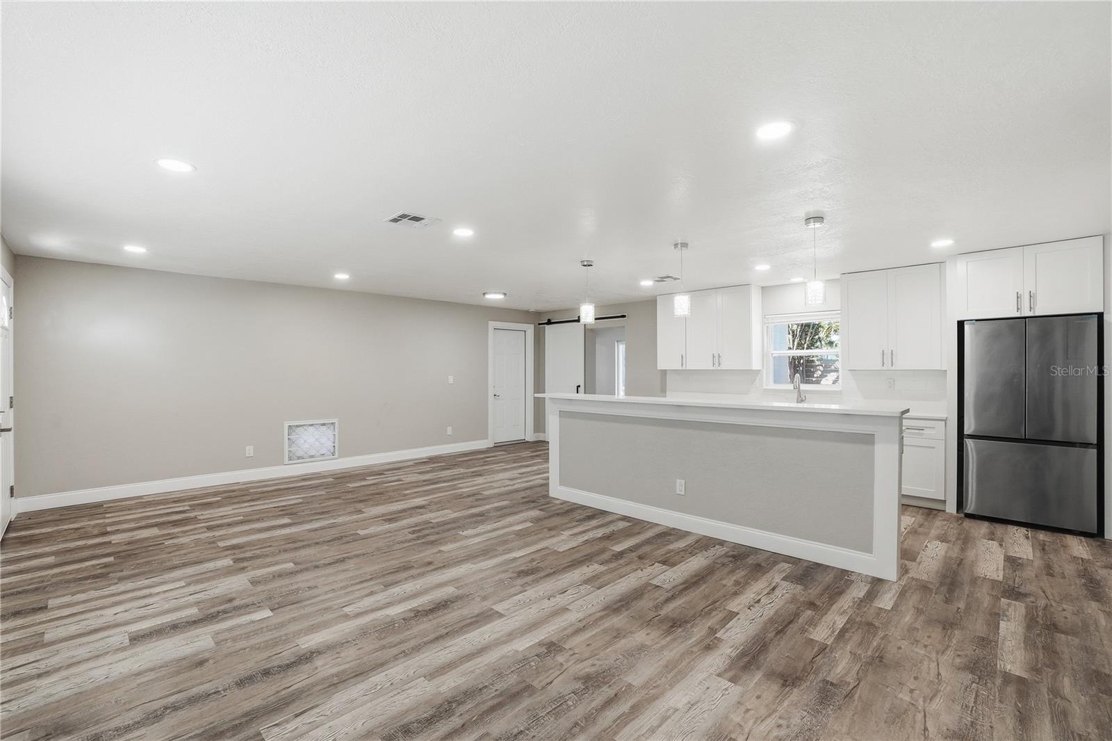 Image 13 of 24 For 11525 81st Place