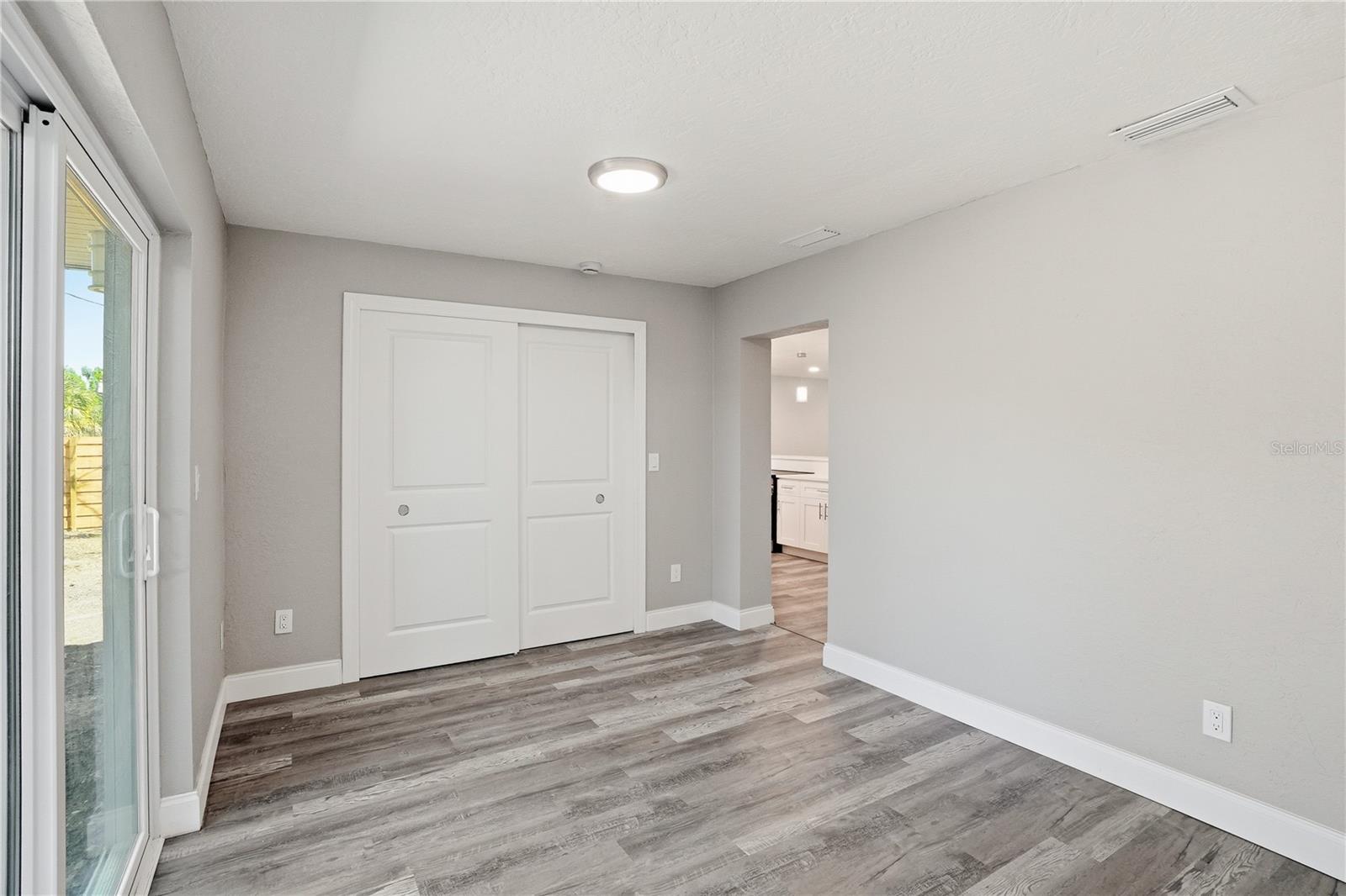 Image 19 of 24 For 11525 81st Place