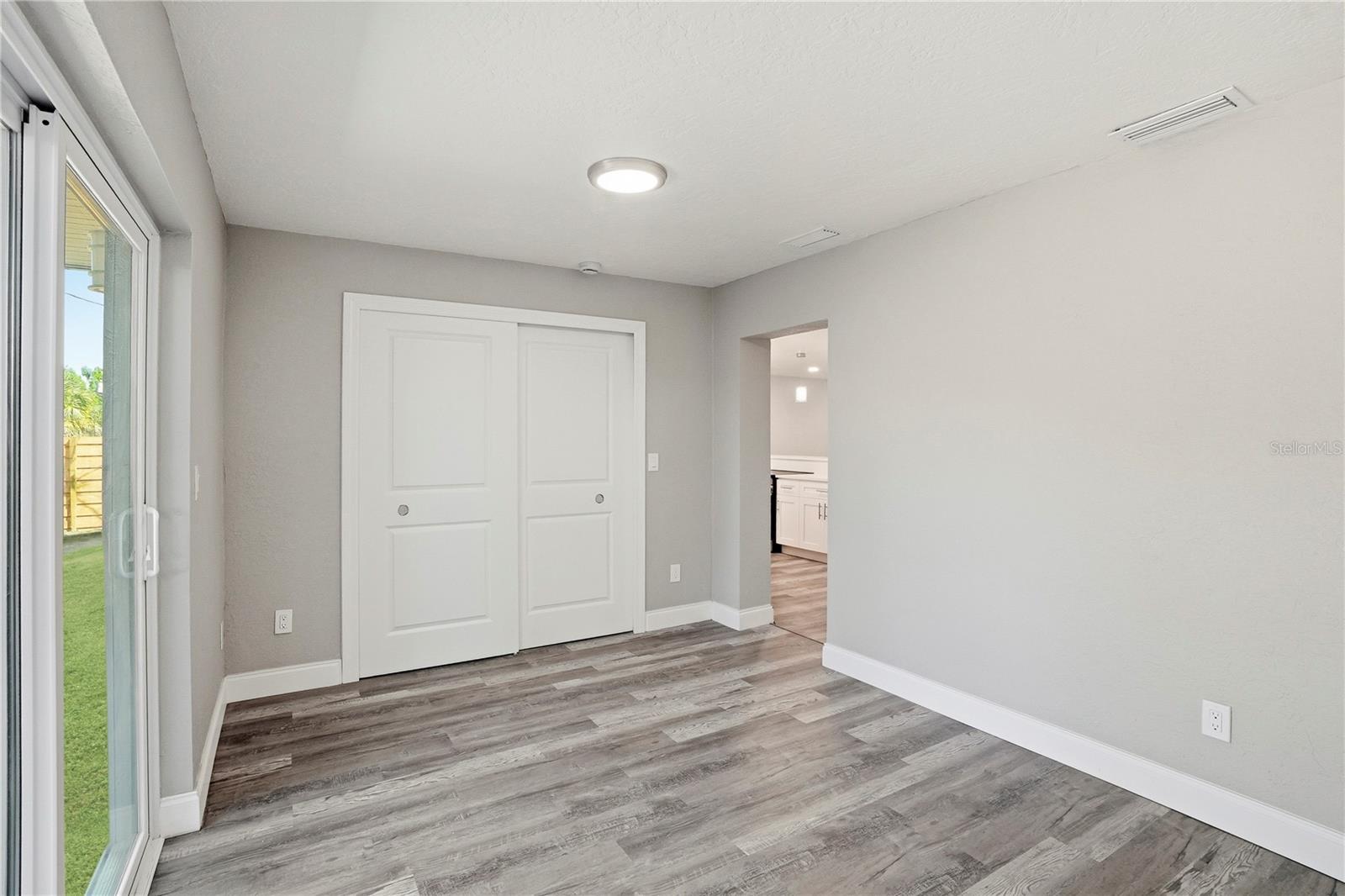 Image 20 of 24 For 11525 81st Place