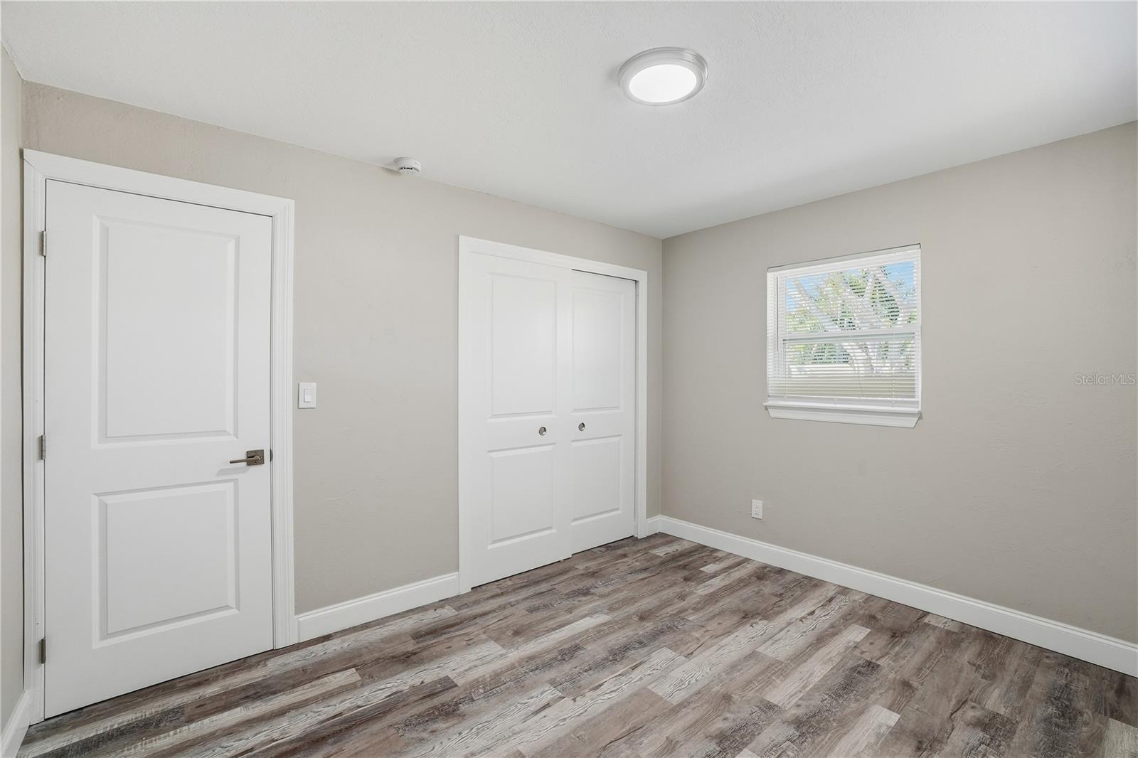 Image 7 of 24 For 11525 81st Place