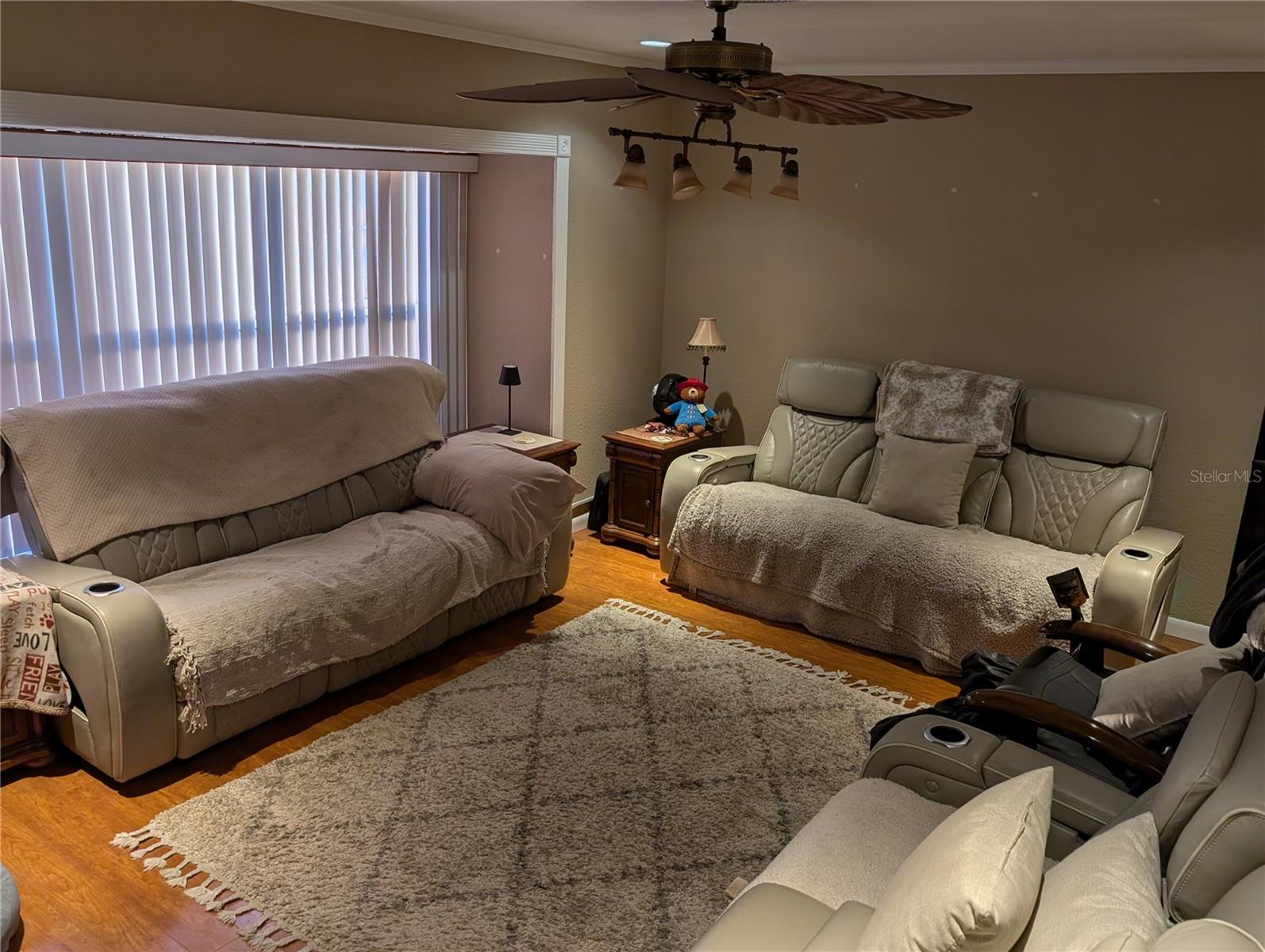 Image 4 of 8 For 6817 Mitchell Circle