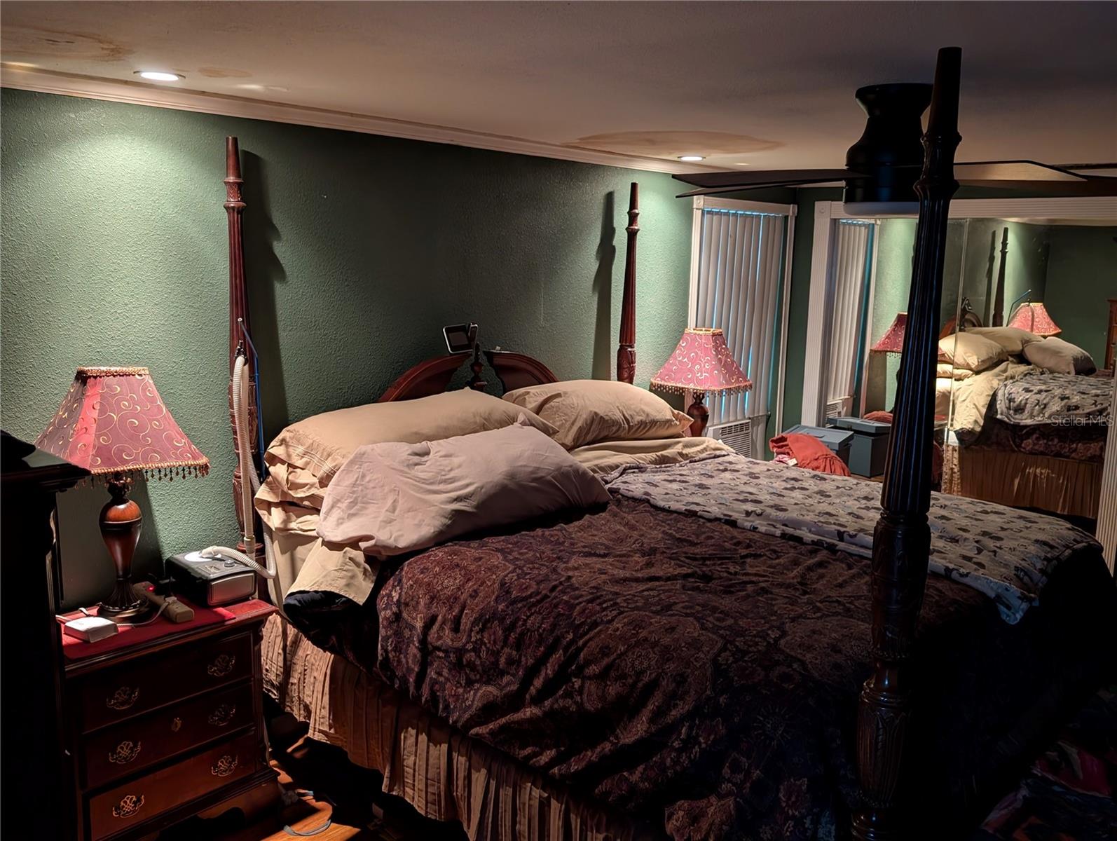 Image 6 of 8 For 6817 Mitchell Circle