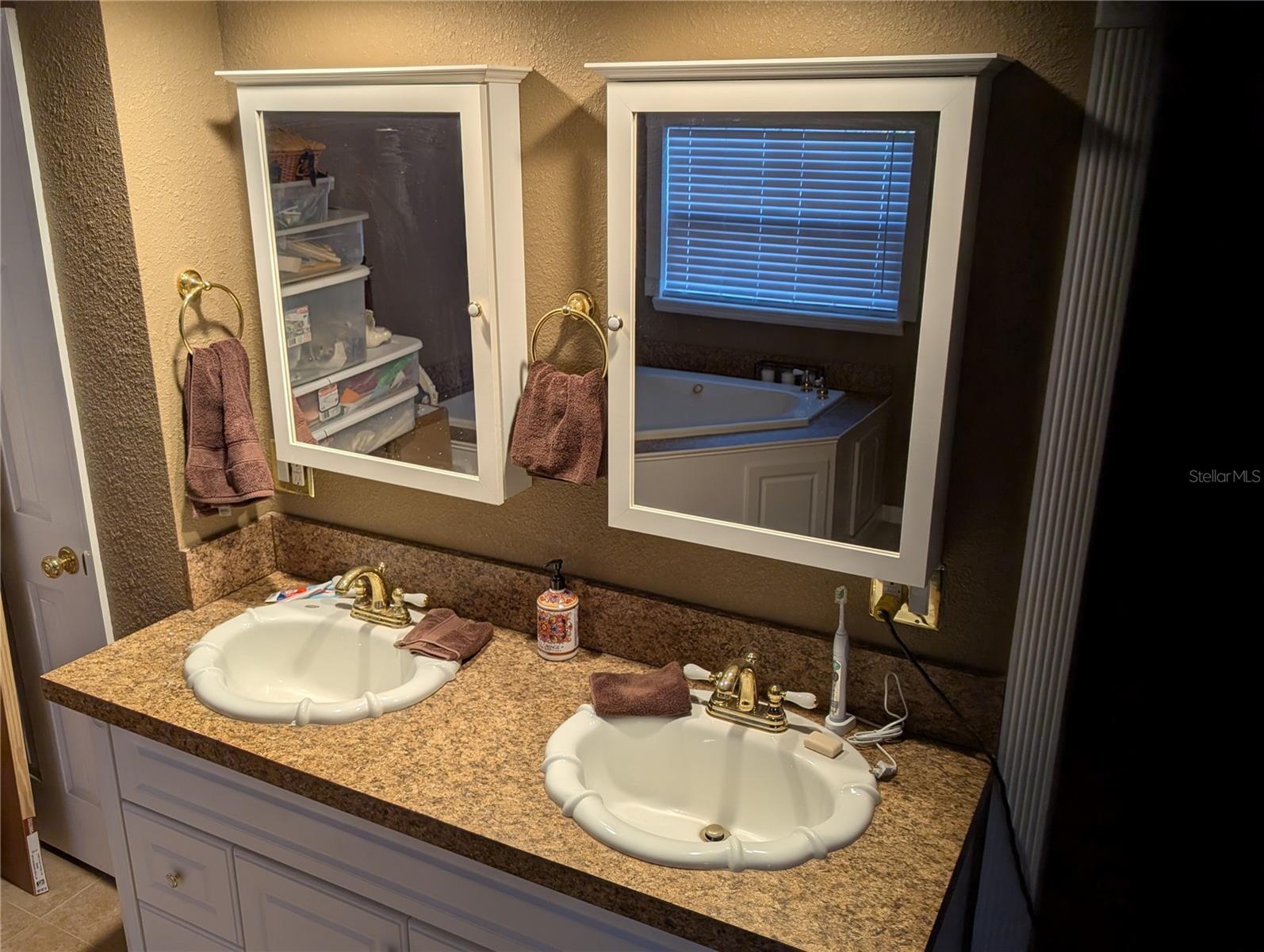 Image 8 of 8 For 6817 Mitchell Circle