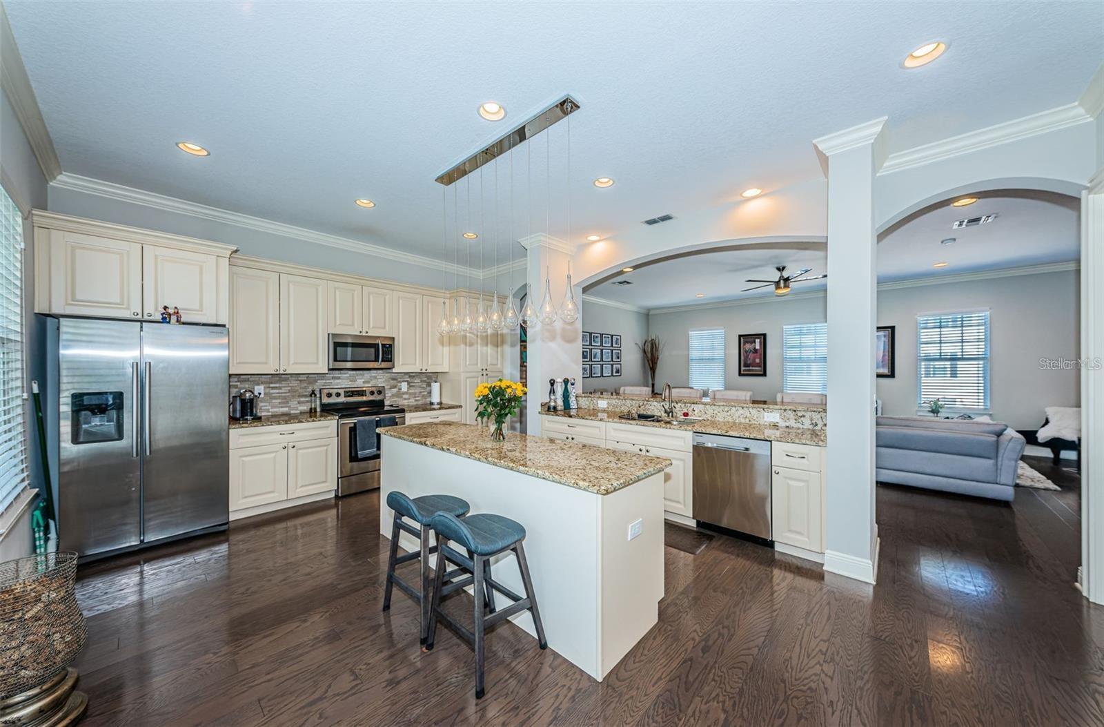 Image 17 of 57 For 7004 Grevilla Avenue S