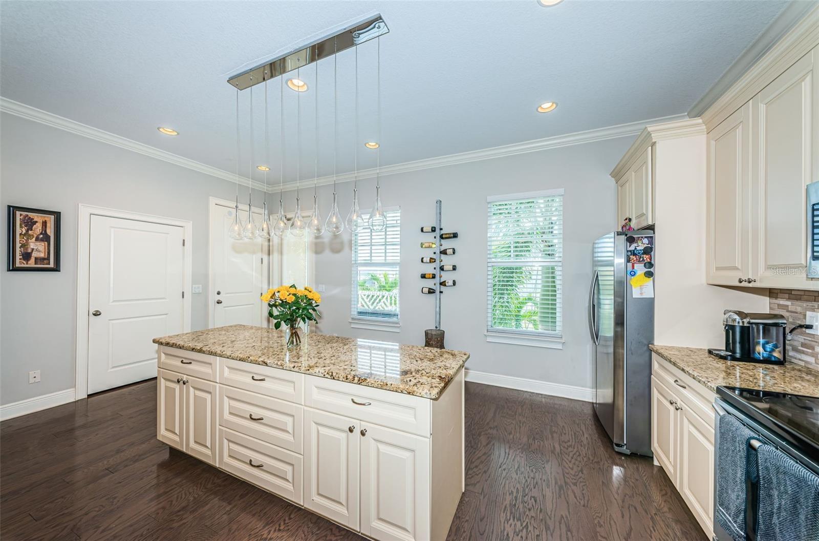 Image 18 of 57 For 7004 Grevilla Avenue S