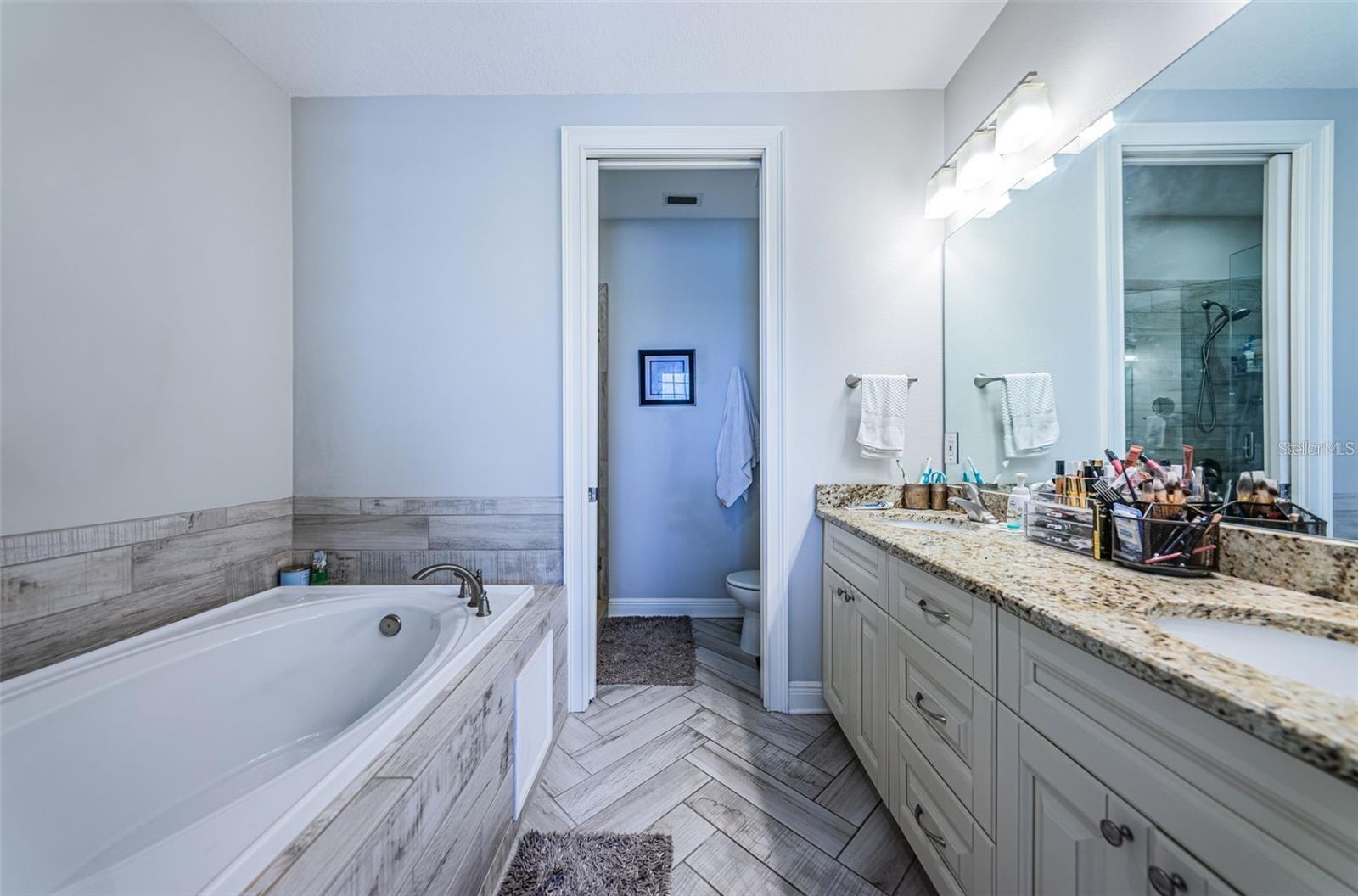 Image 24 of 57 For 7004 Grevilla Avenue S