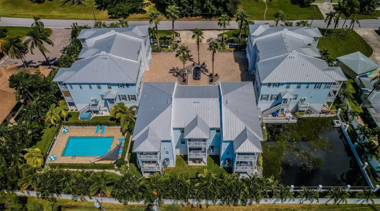 Image 3 of 57 For 7004 Grevilla Avenue S