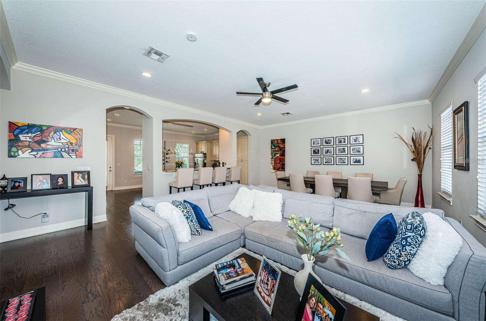 Image 9 of 57 For 7004 Grevilla Avenue S