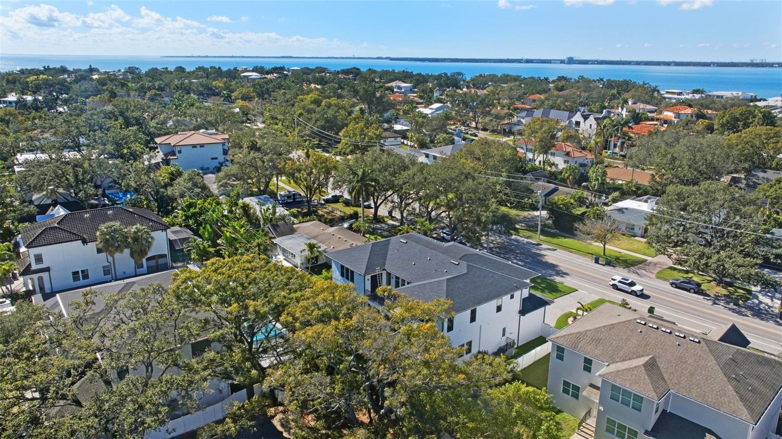 Listing photo id 62 for 481 Davis Boulevard