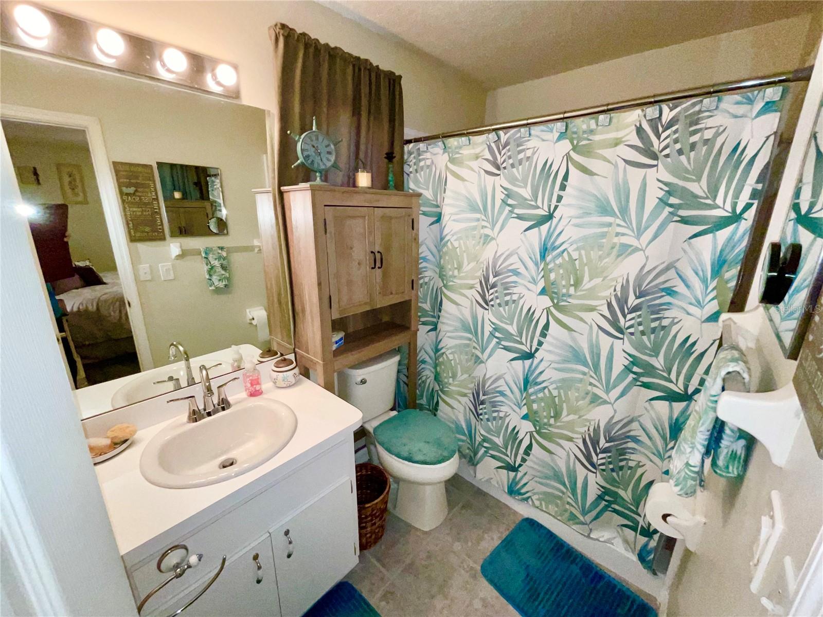 Image 14 of 26 For 7831 Barclay Road