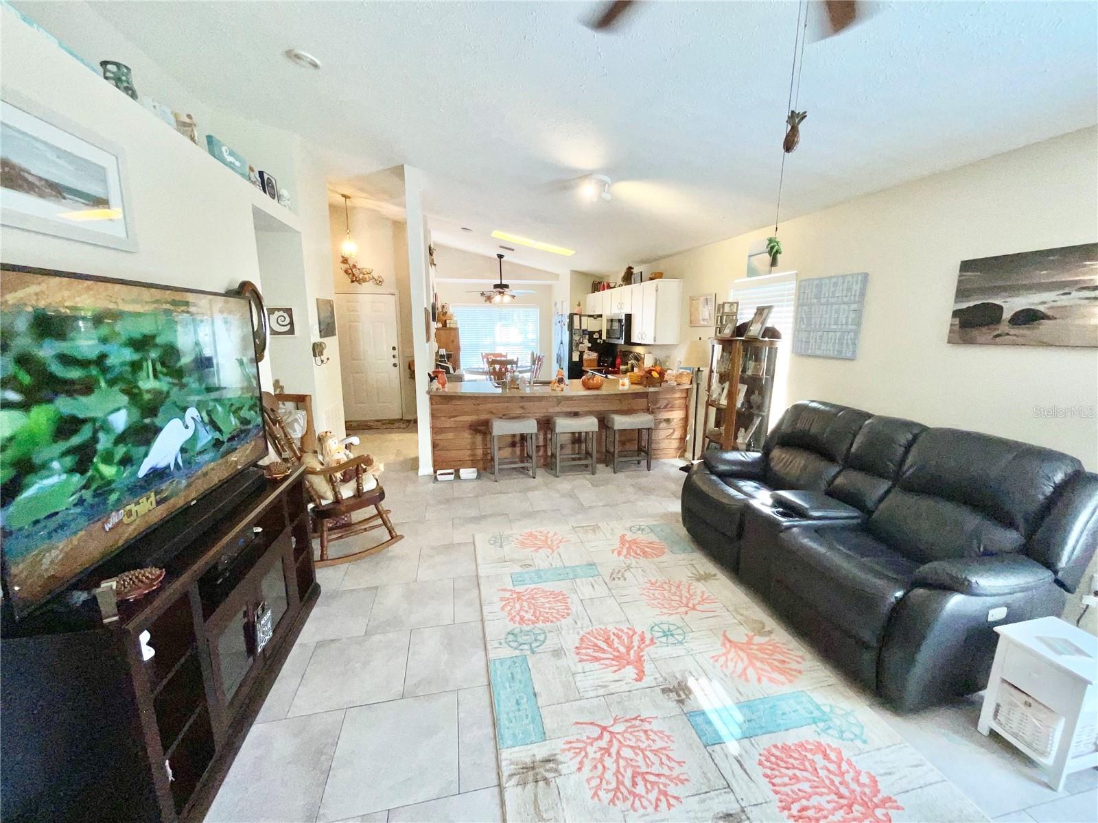 Image 18 of 26 For 7831 Barclay Road