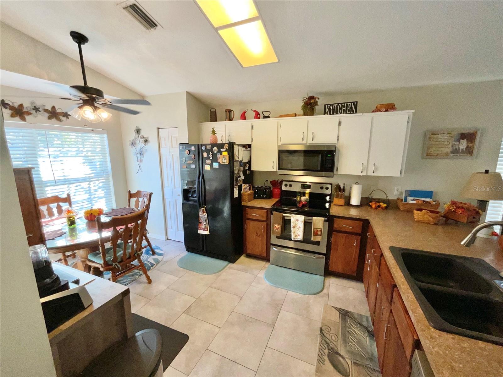 Image 2 of 26 For 7831 Barclay Road