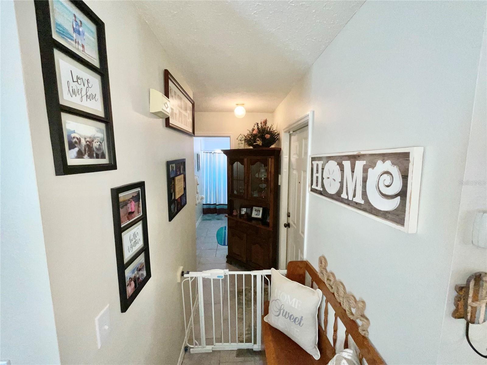 Image 7 of 26 For 7831 Barclay Road