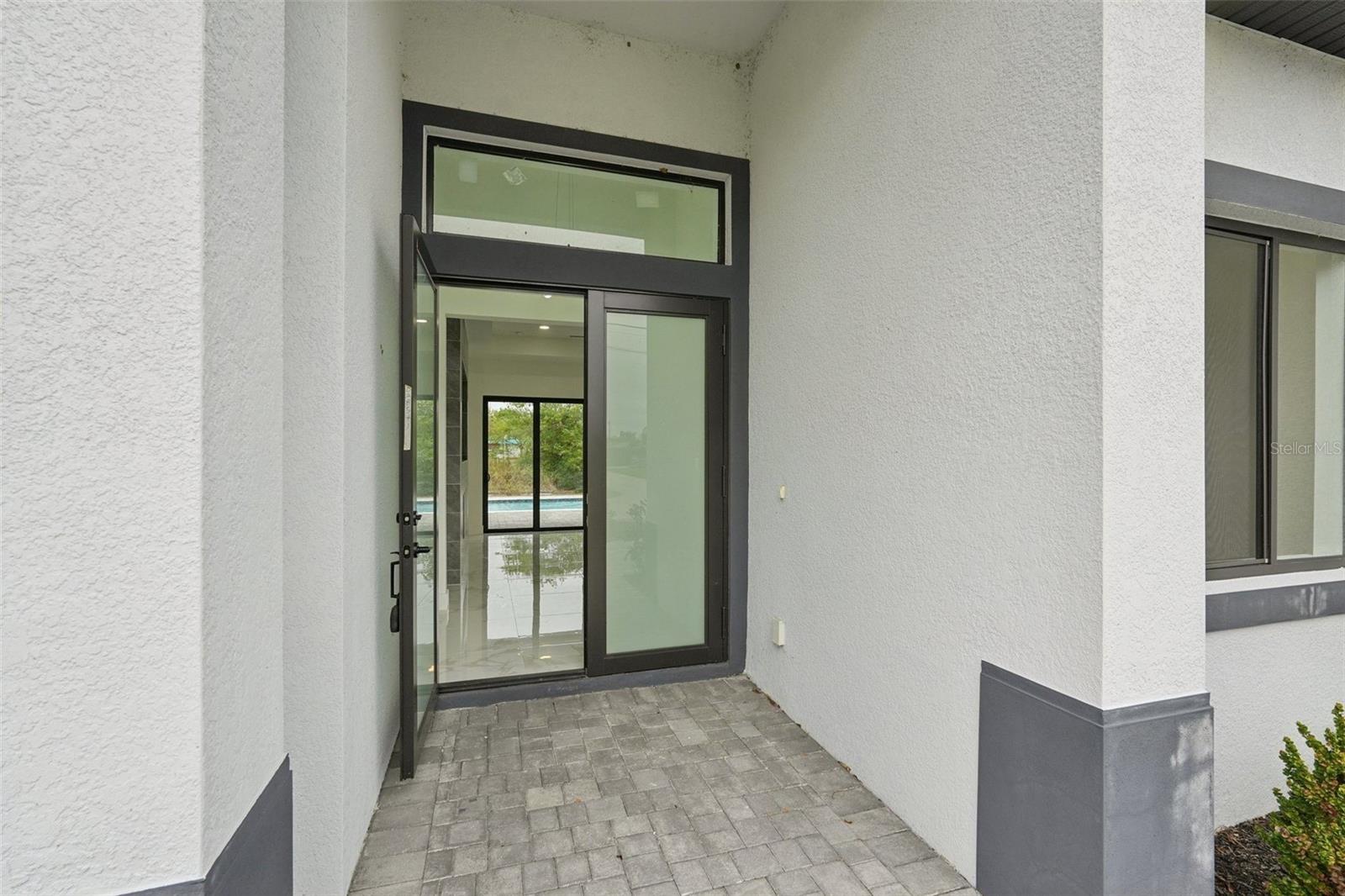 Image 12 of 52 For 12 17th Avenue