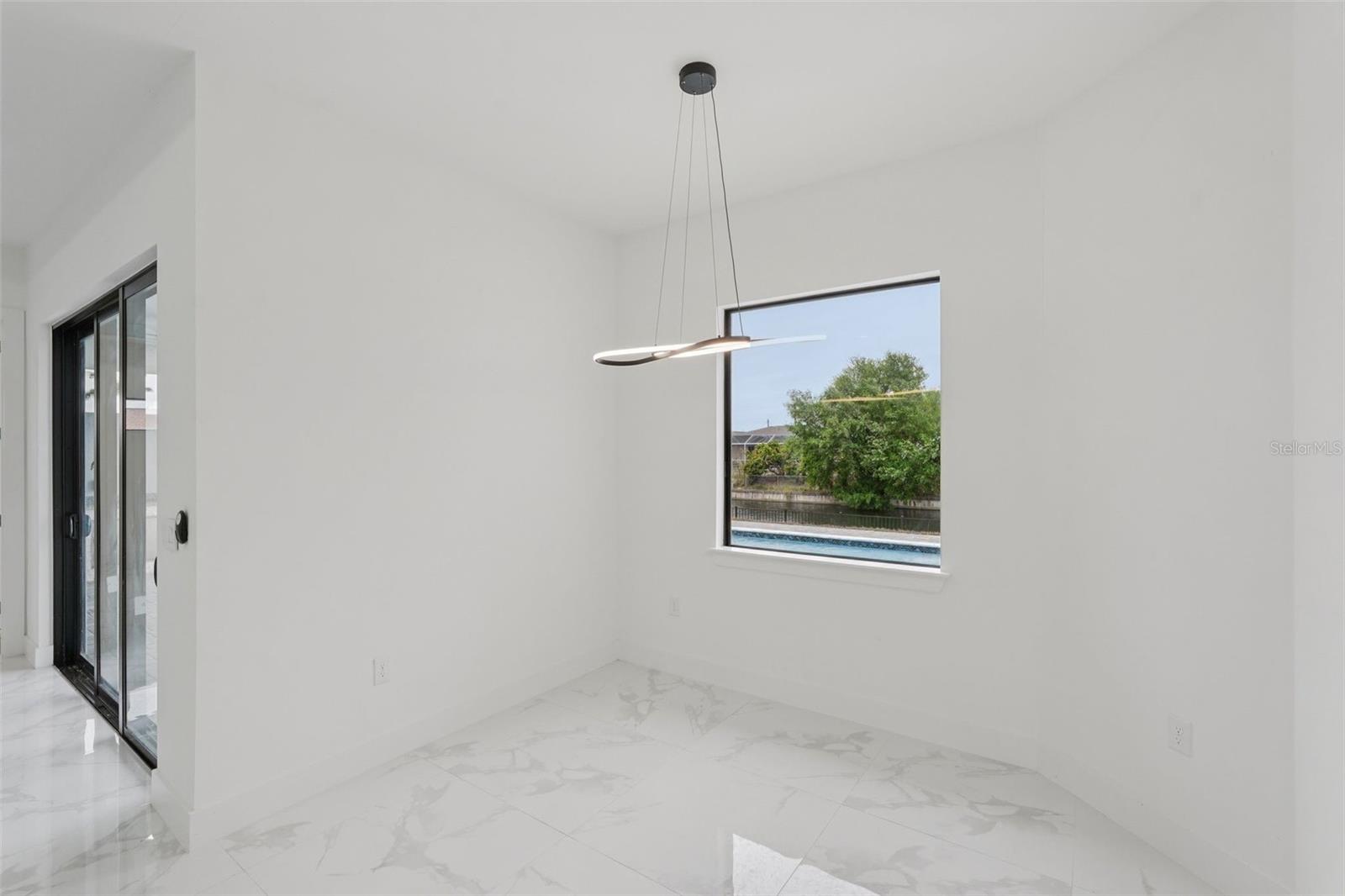 Image 21 of 52 For 12 17th Avenue