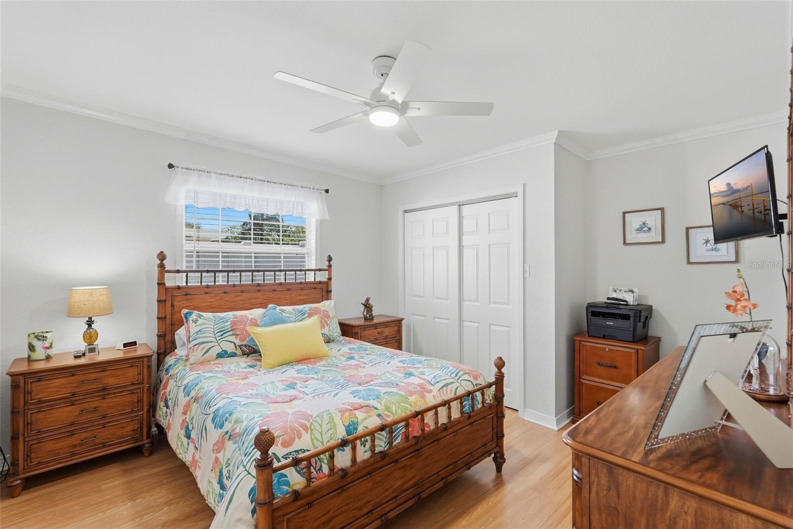 Image 22 of 34 For 5826 27th Terrace N