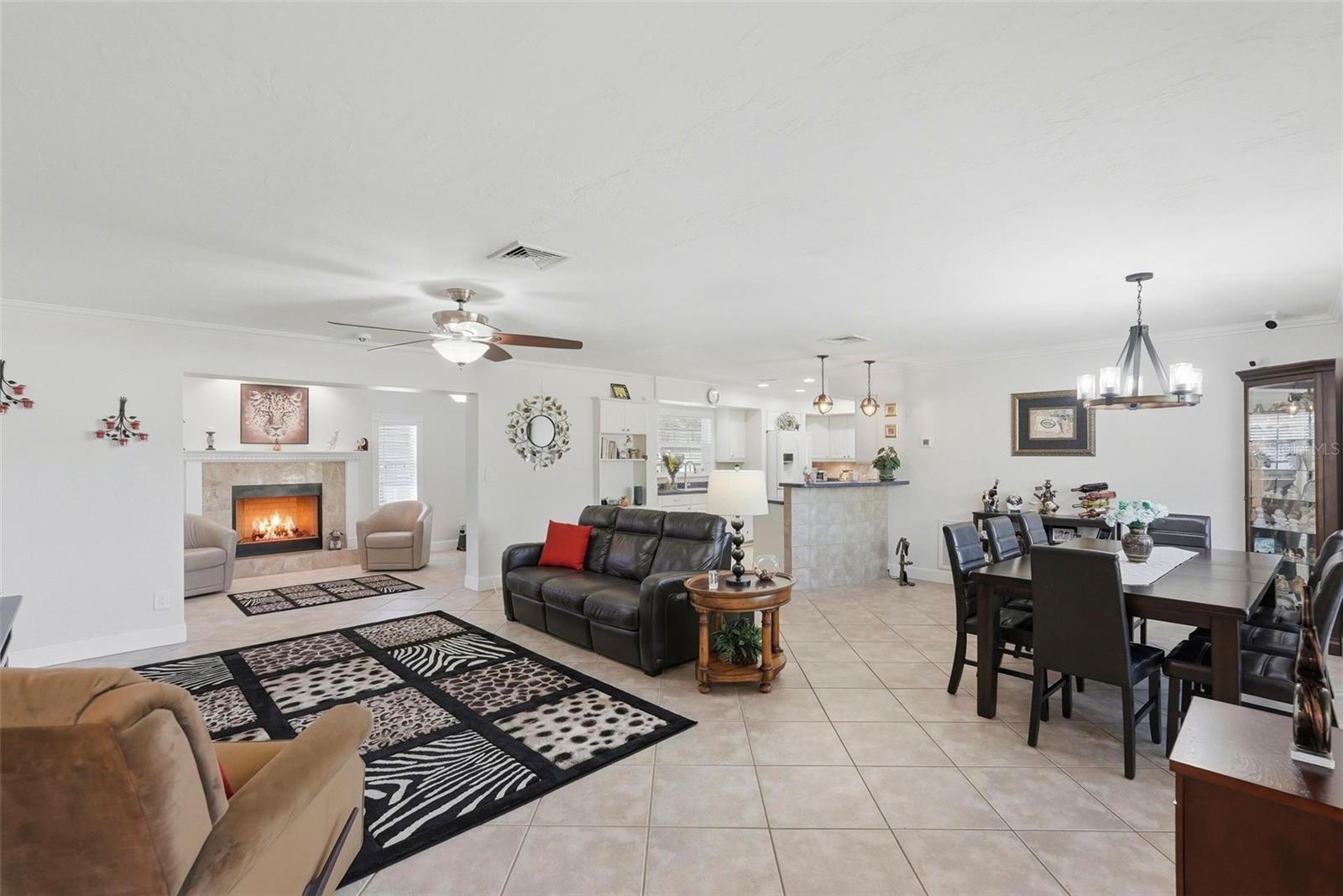 Image 9 of 34 For 5826 27th Terrace N