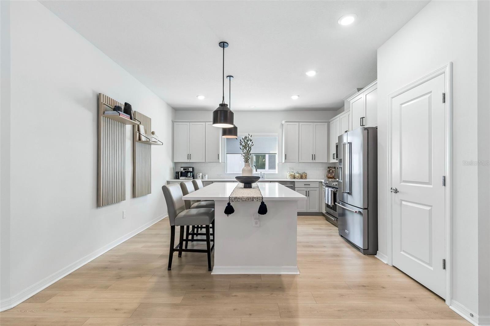 Image 8 of 34 For 28570 Sweet Persimmon Drive