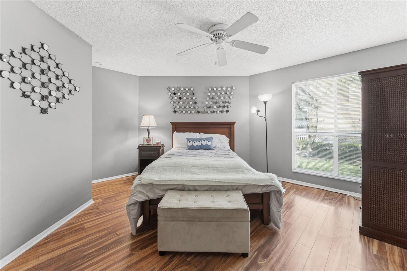 Image 14 of 21 For 115 112th Avenue Ne 715