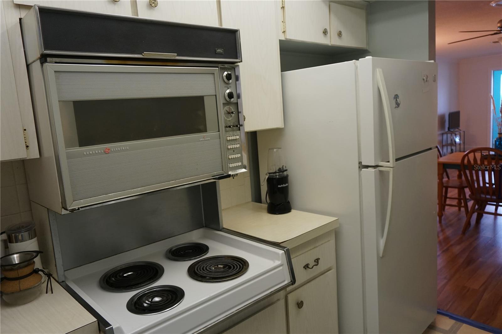 Image 7 of 22 For 1000 49th Street N 311