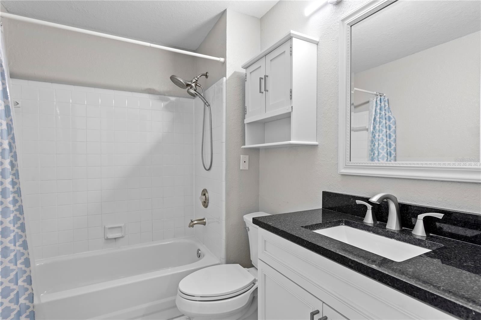 Image 14 of 51 For 943 Normandy Trace Road