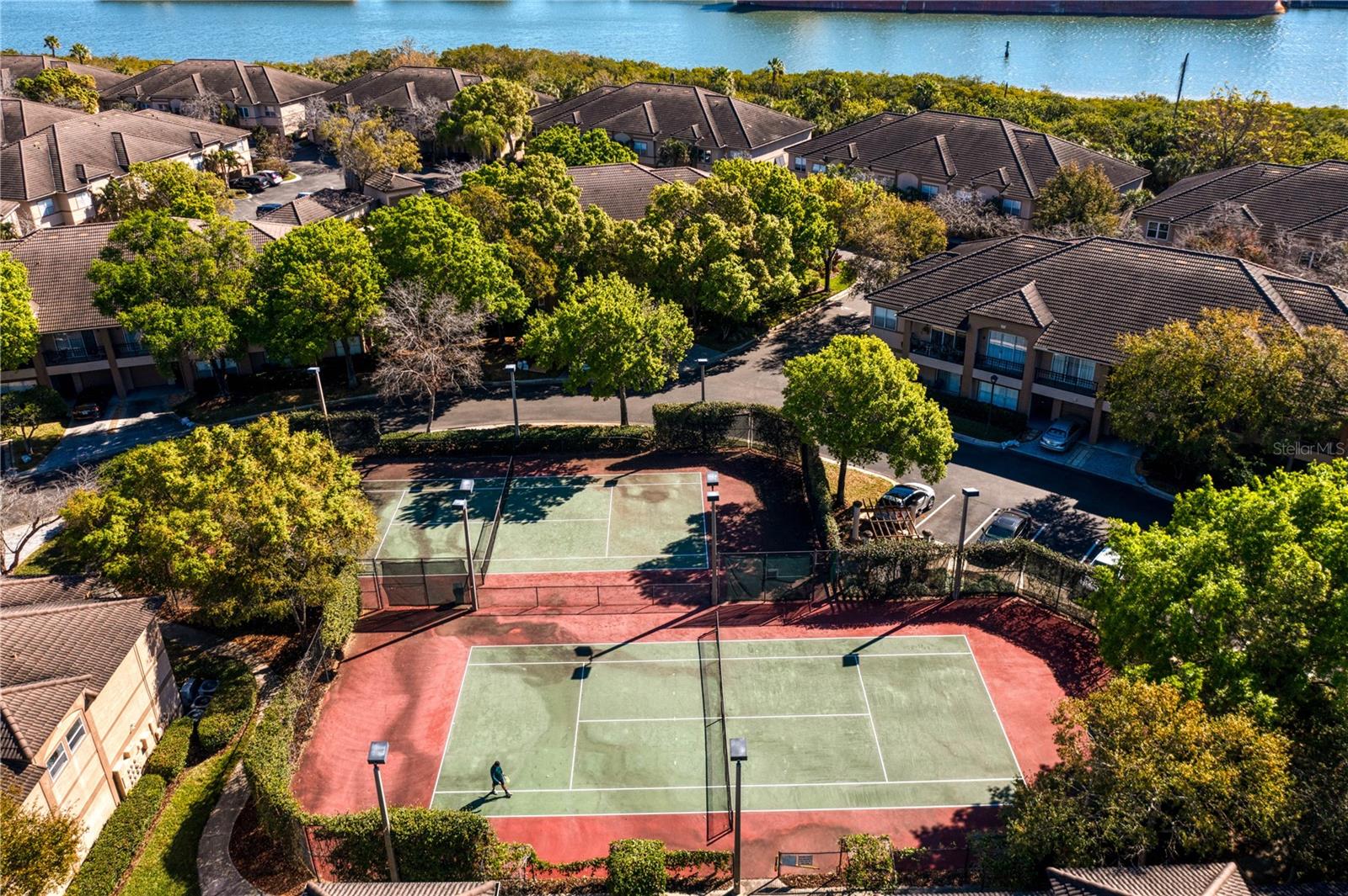 Image 40 of 51 For 943 Normandy Trace Road