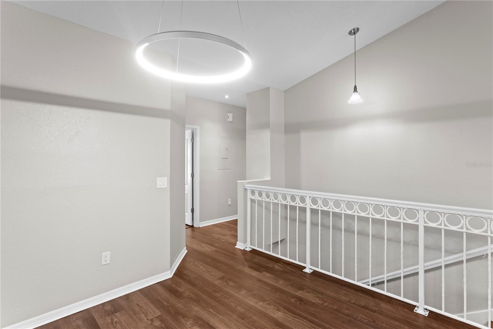 Image 5 of 51 For 943 Normandy Trace Road