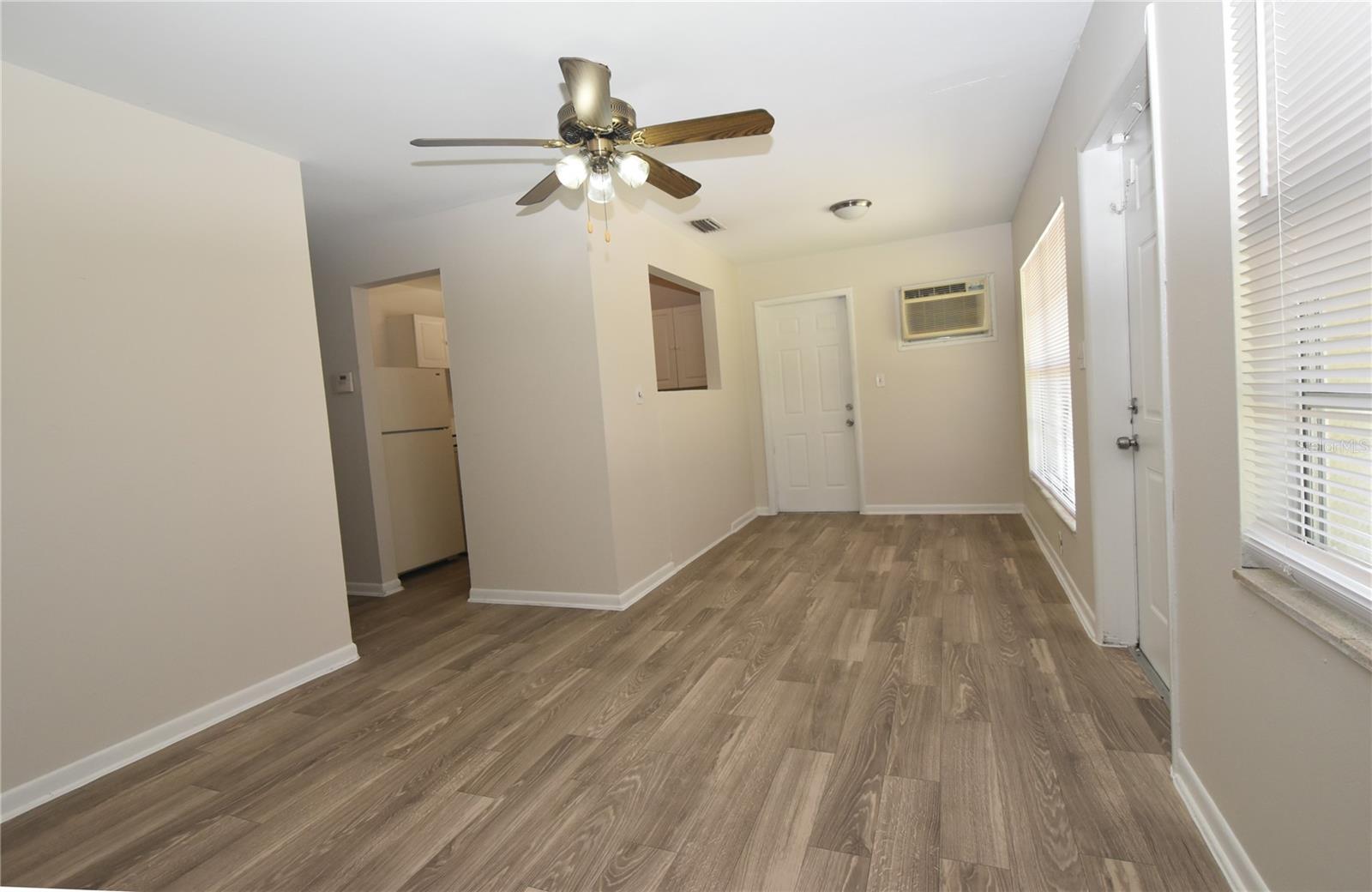 Image 5 of 13 For 10001 22nd Street