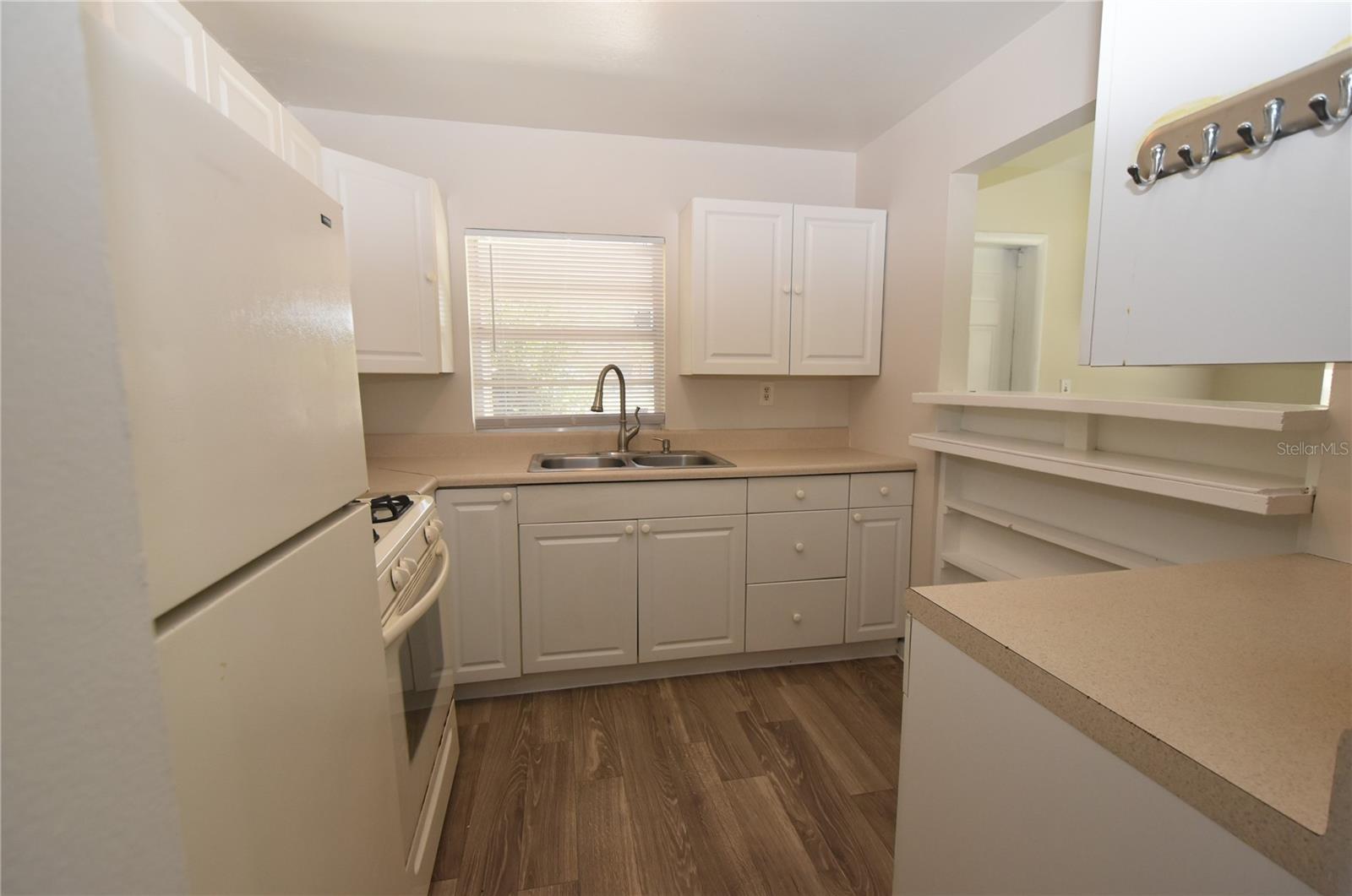 Image 7 of 13 For 10001 22nd Street