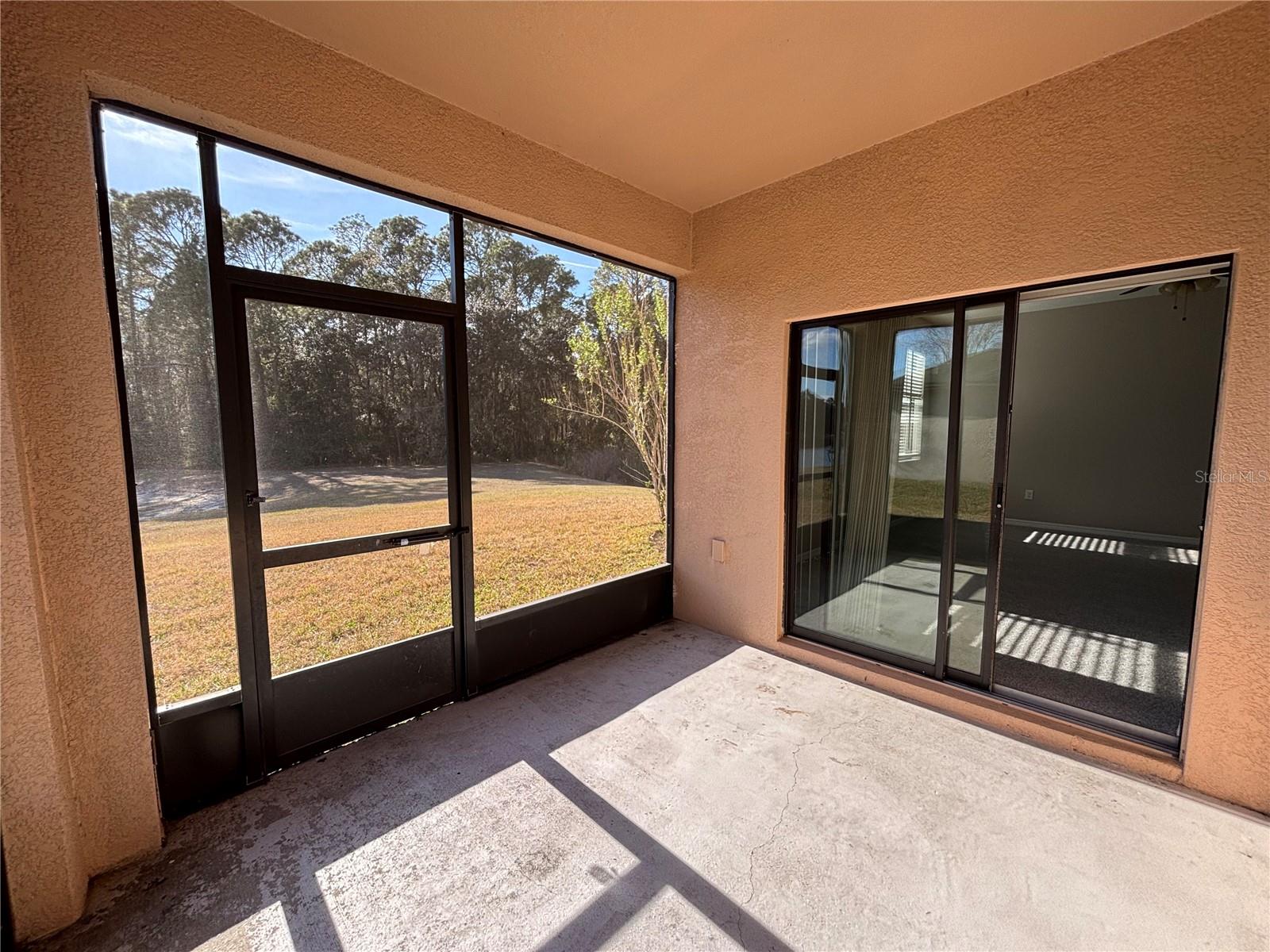 Image 29 of 30 For 20014 Date Palm Way