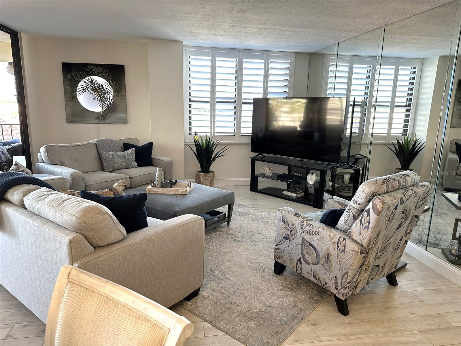 Image 10 of 26 For 6291 Bahia Del Mar Circle 303