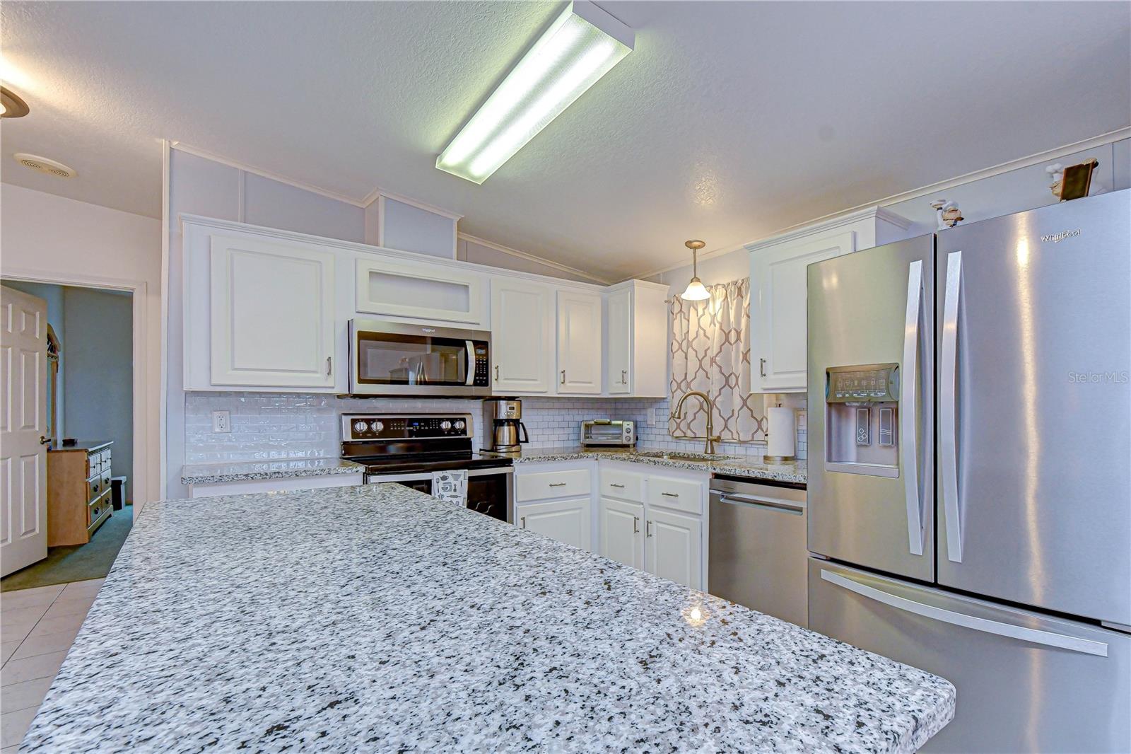 Image 14 of 64 For 37232 Neukom Avenue