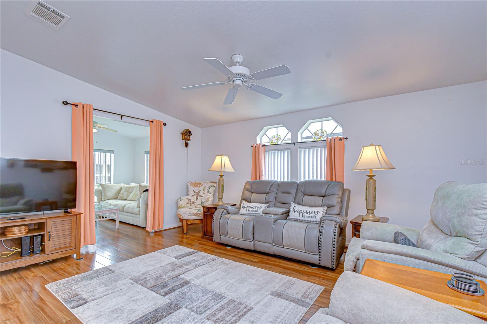 Image 20 of 64 For 37232 Neukom Avenue