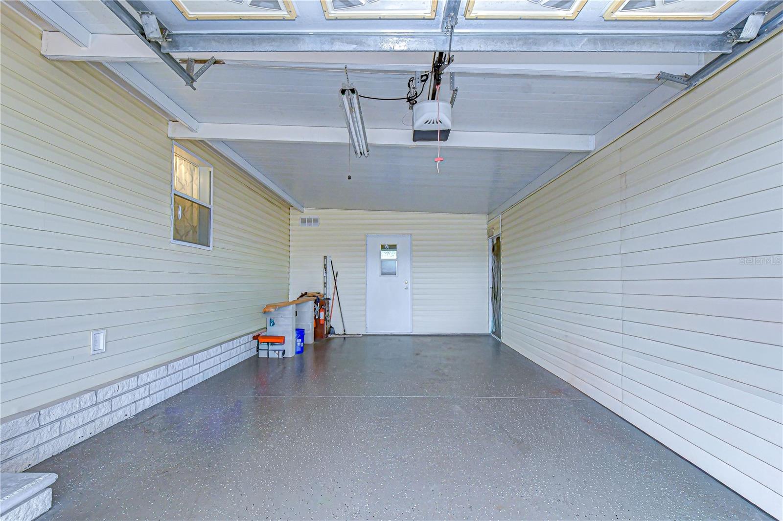 Image 36 of 64 For 37232 Neukom Avenue