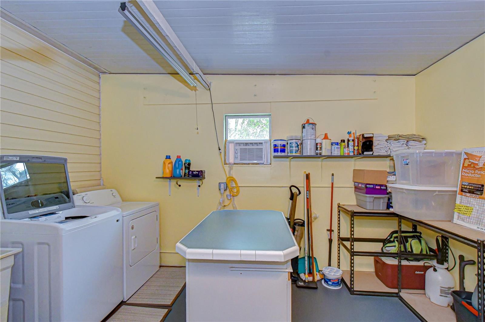 Image 39 of 64 For 37232 Neukom Avenue