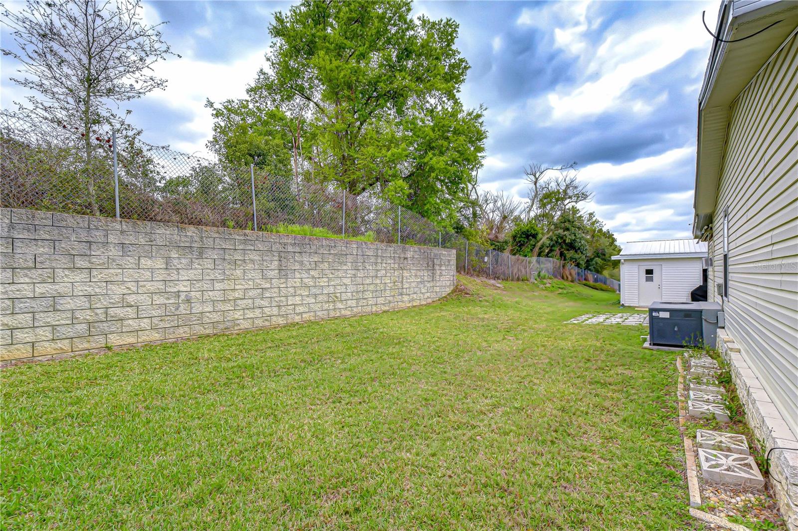 Image 42 of 64 For 37232 Neukom Avenue