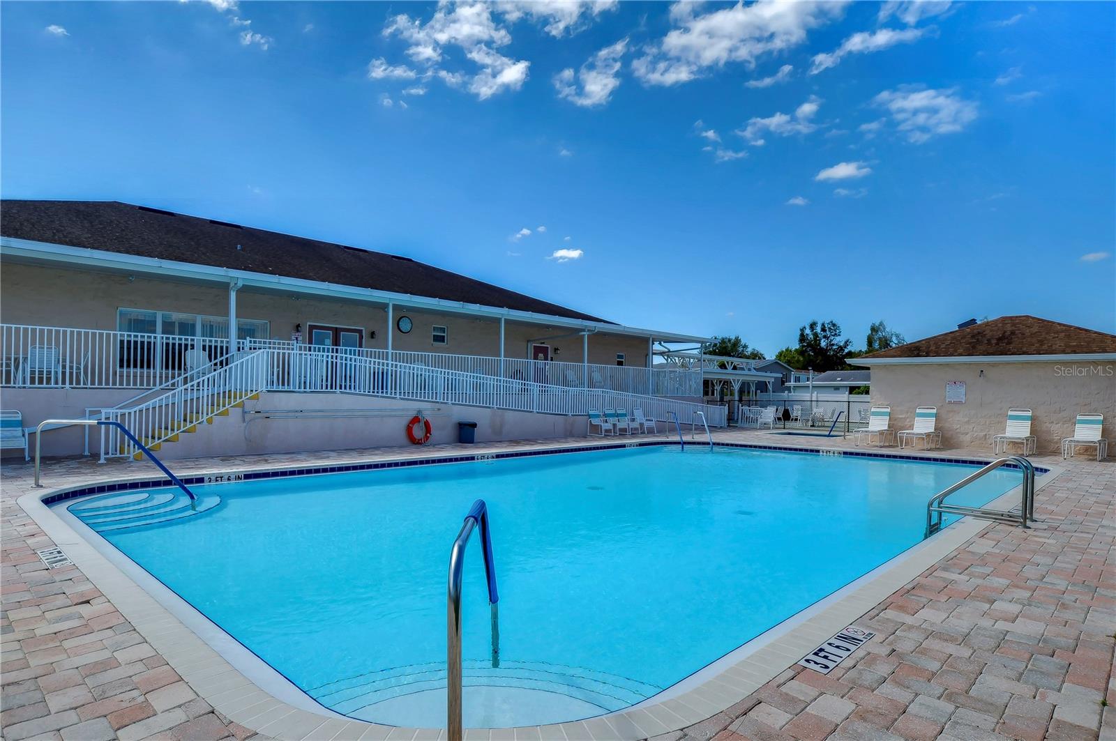 Image 47 of 64 For 37232 Neukom Avenue