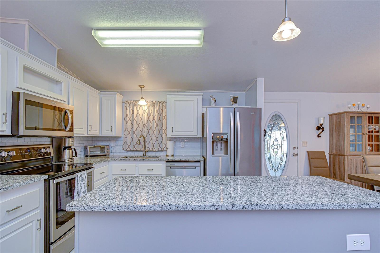 Image 8 of 64 For 37232 Neukom Avenue