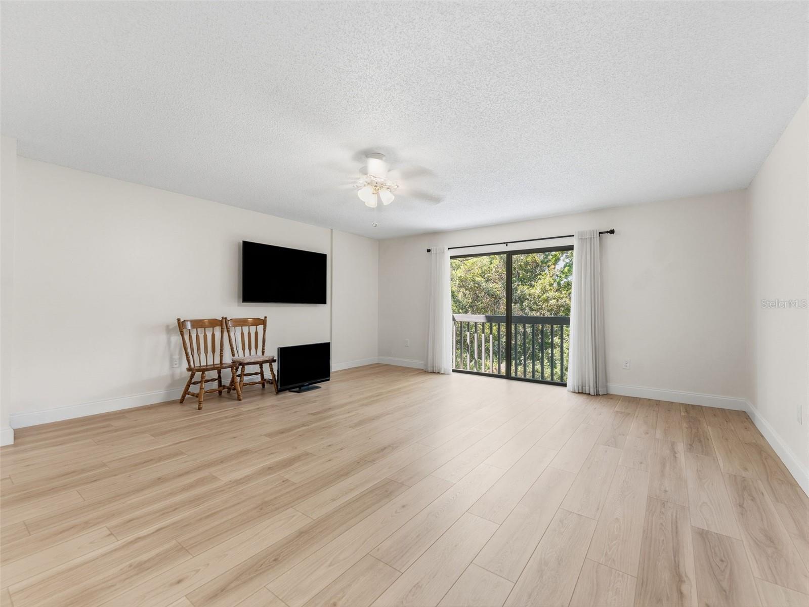 Image 13 of 32 For 2055 Arbor Drive