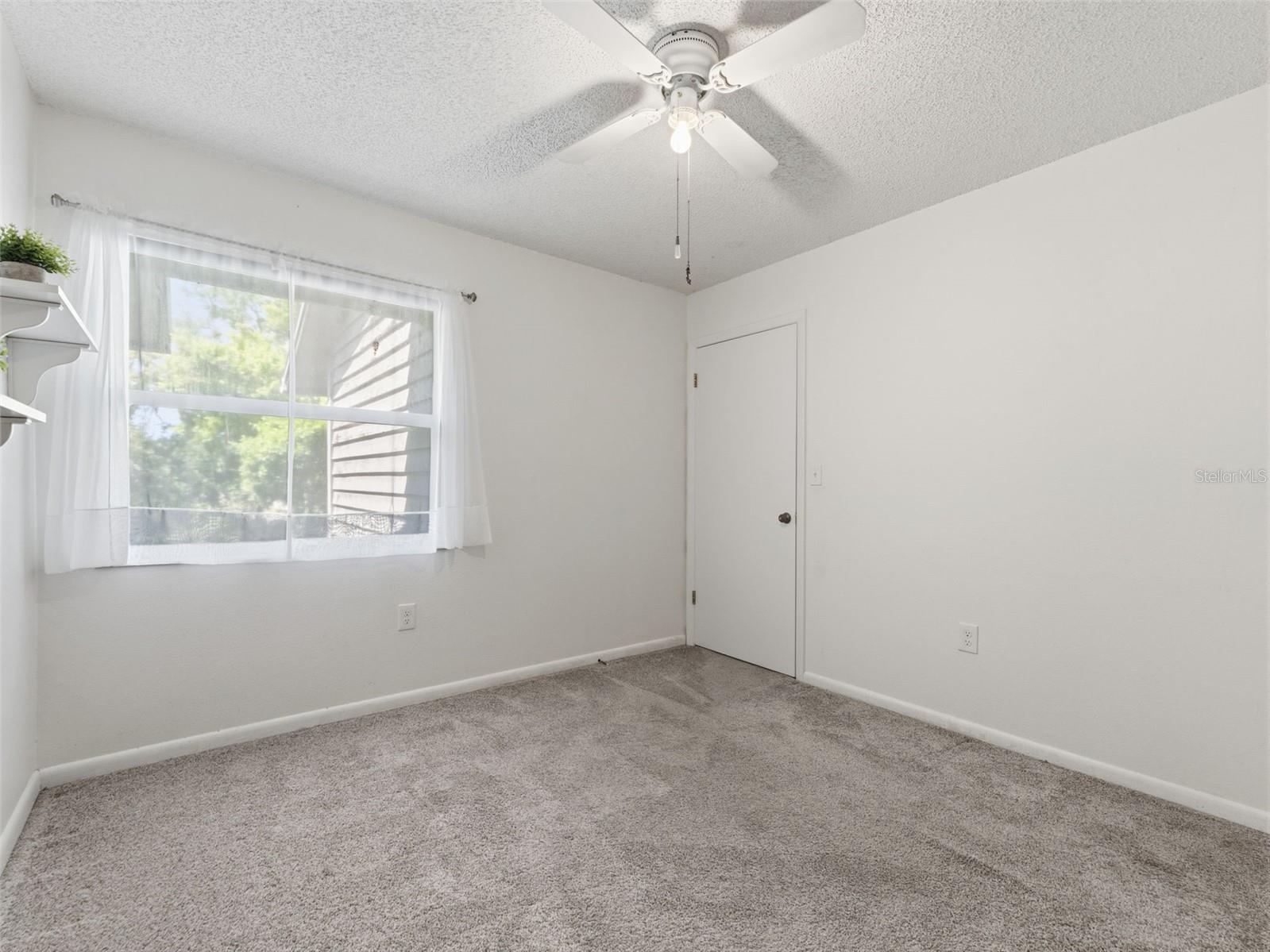 Image 25 of 32 For 2055 Arbor Drive