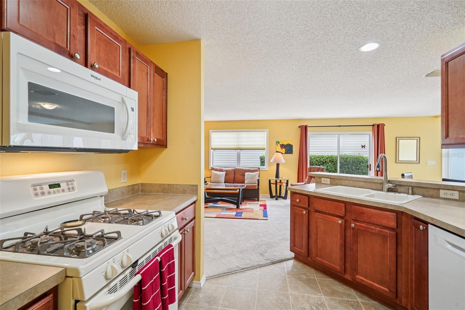 Image 17 of 30 For 2368 Branchville Terrace