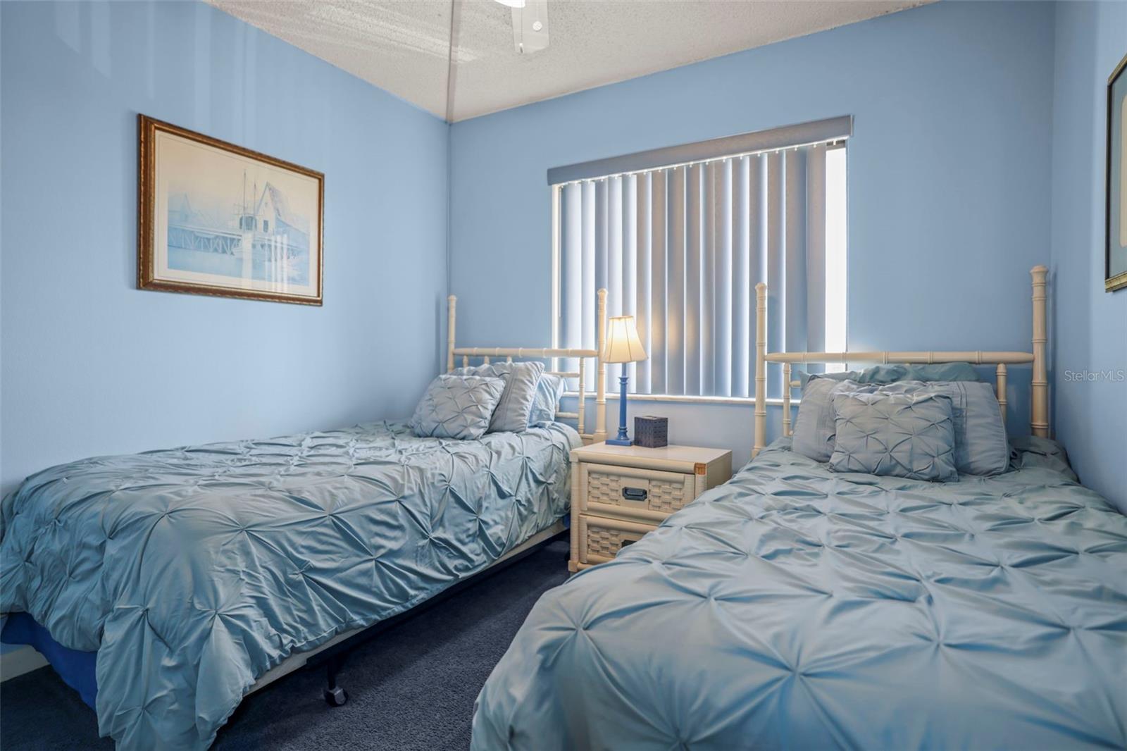 Image 32 of 59 For 20040 Gulf Boulevard 302