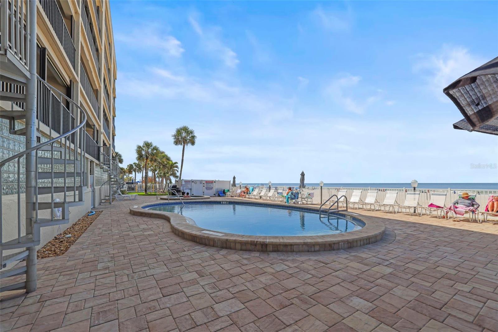 Image 43 of 59 For 20040 Gulf Boulevard 302