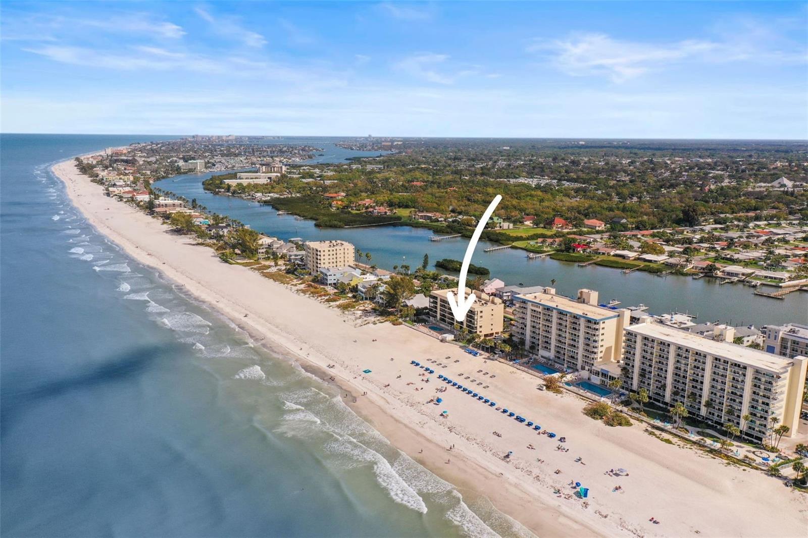 Image 53 of 59 For 20040 Gulf Boulevard 302