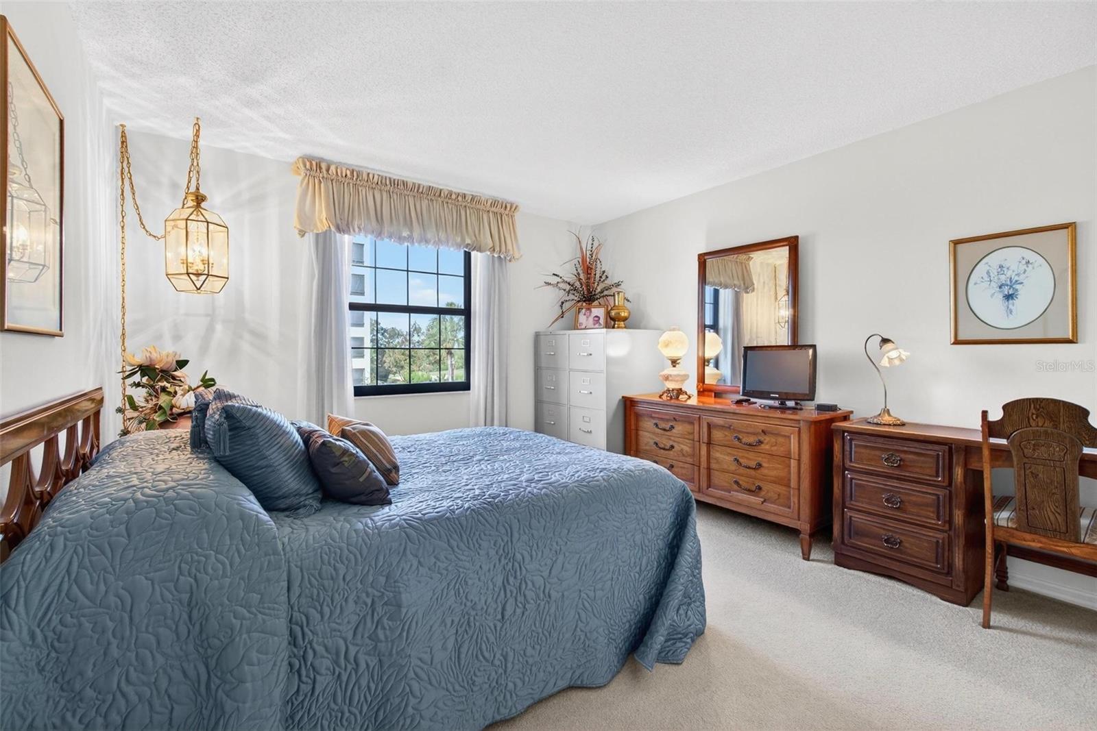 Listing photo id 13 for 14820 Rue De Bayonne  302