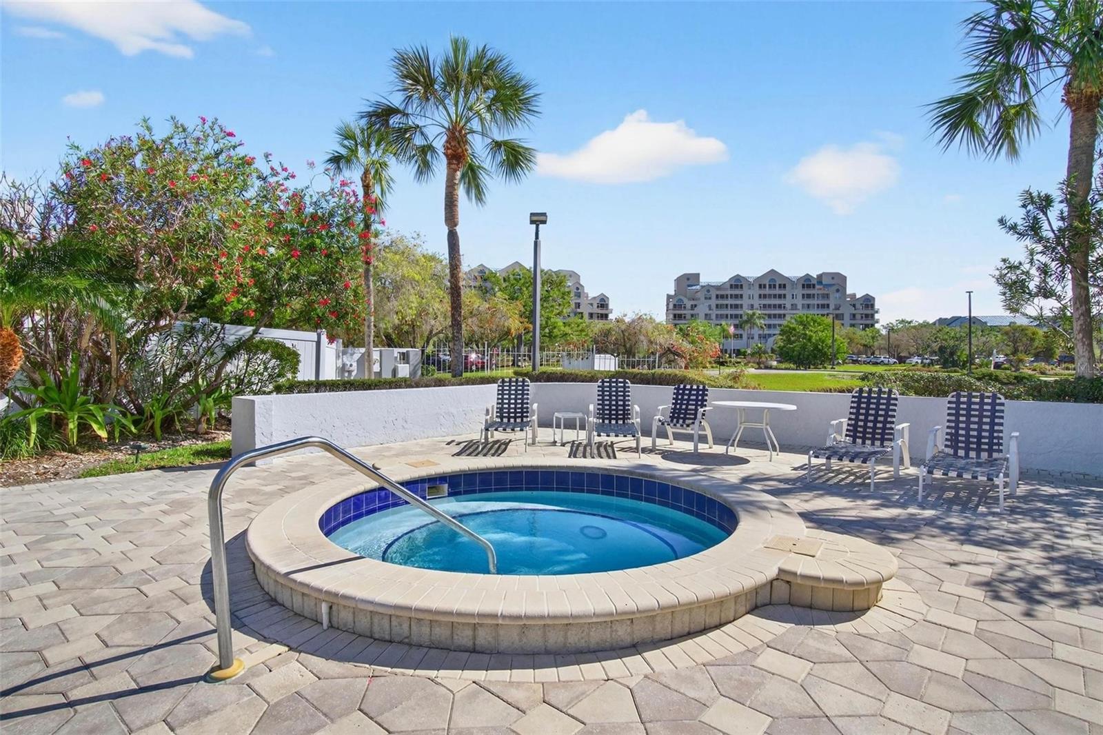 Listing photo id 24 for 14820 Rue De Bayonne  302